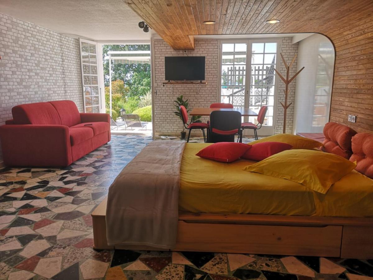Bellevue Bed & Breakfast Chateauneuf-de-Galaure Eksteriør bilde